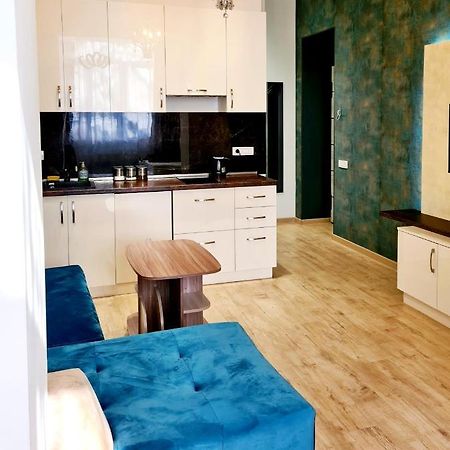 Deluxe Apartment In City Center Erivan Exterior foto