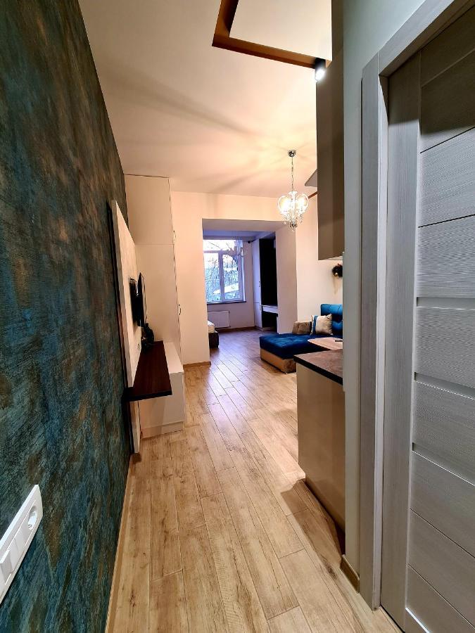 Deluxe Apartment In City Center Erivan Exterior foto