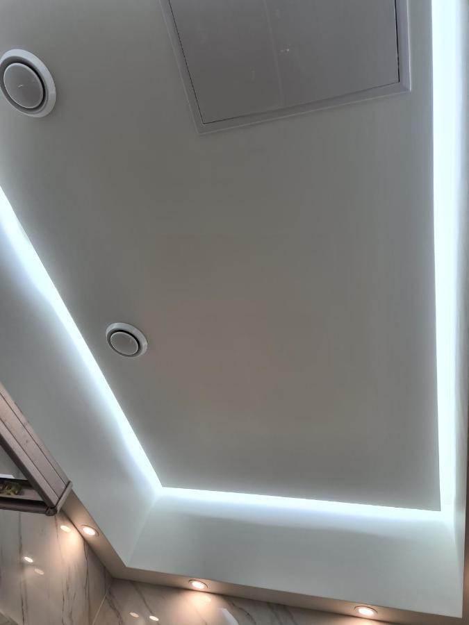 Deluxe Apartment In City Center Erivan Exterior foto