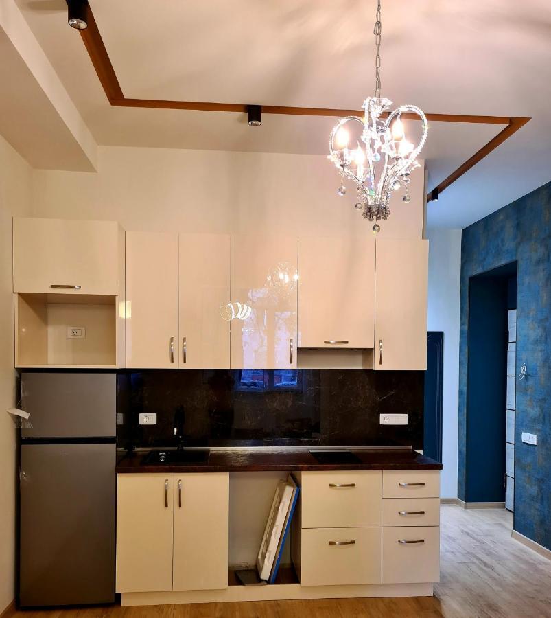 Deluxe Apartment In City Center Erivan Exterior foto