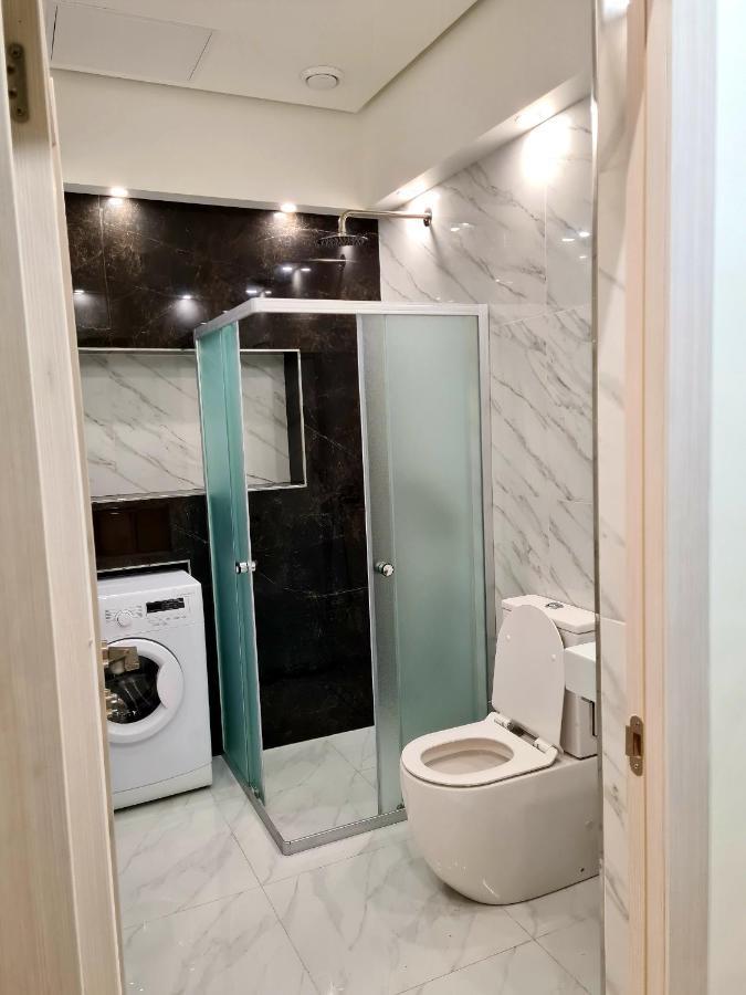 Deluxe Apartment In City Center Erivan Exterior foto
